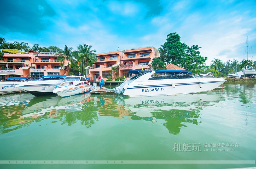 大圖 boat-lagoon-marina03.jpg