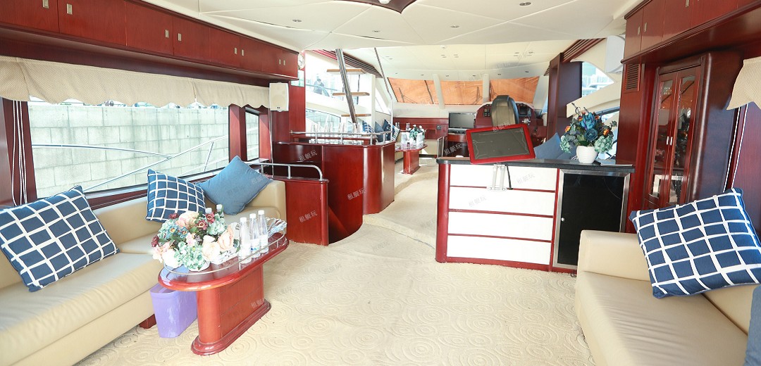 80英尺豪華游艇 80英尺豪華游艇
